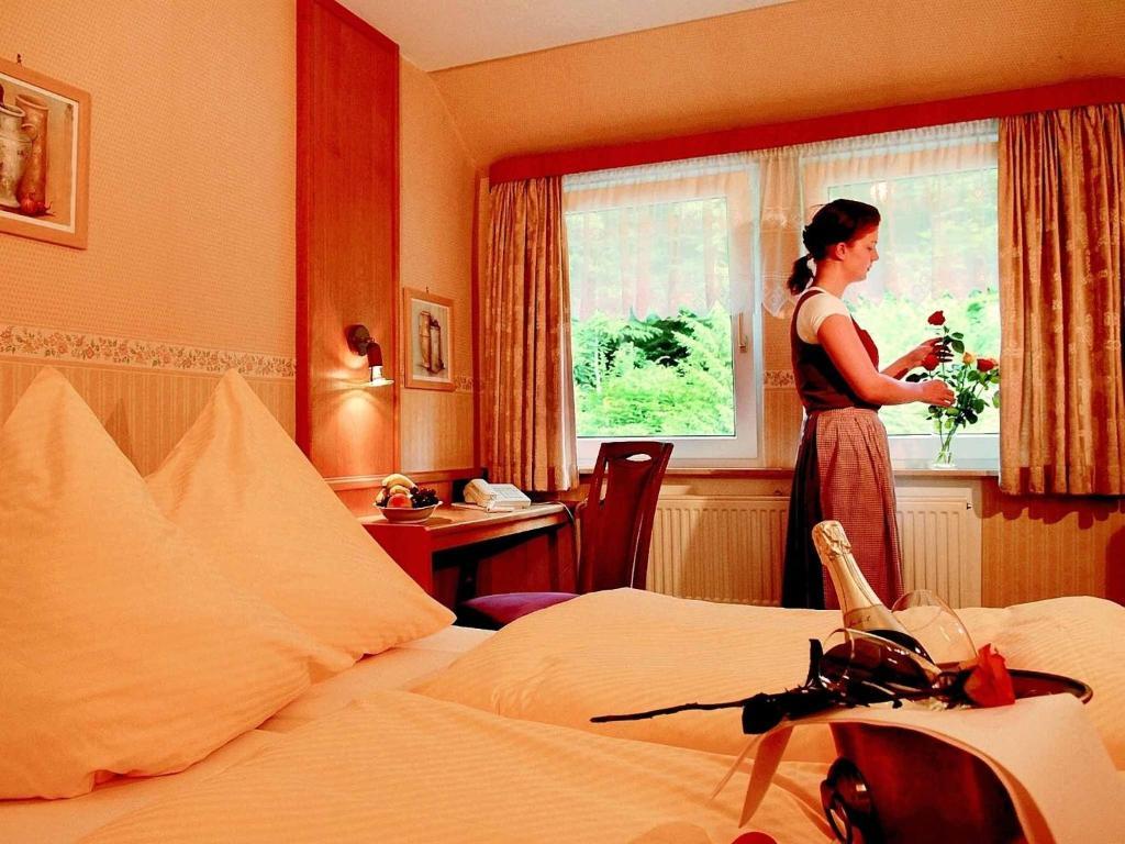 Hotel Weinschanke Rohdental Hessisch Oldendorf Room photo